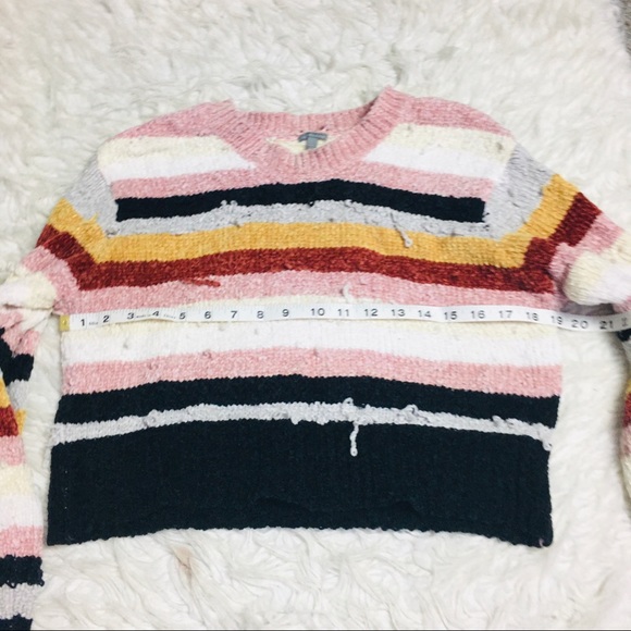 Charlotte Russe Distressed Cropped Sweater Striped Multicolor Size Large - Picture 10 of 13